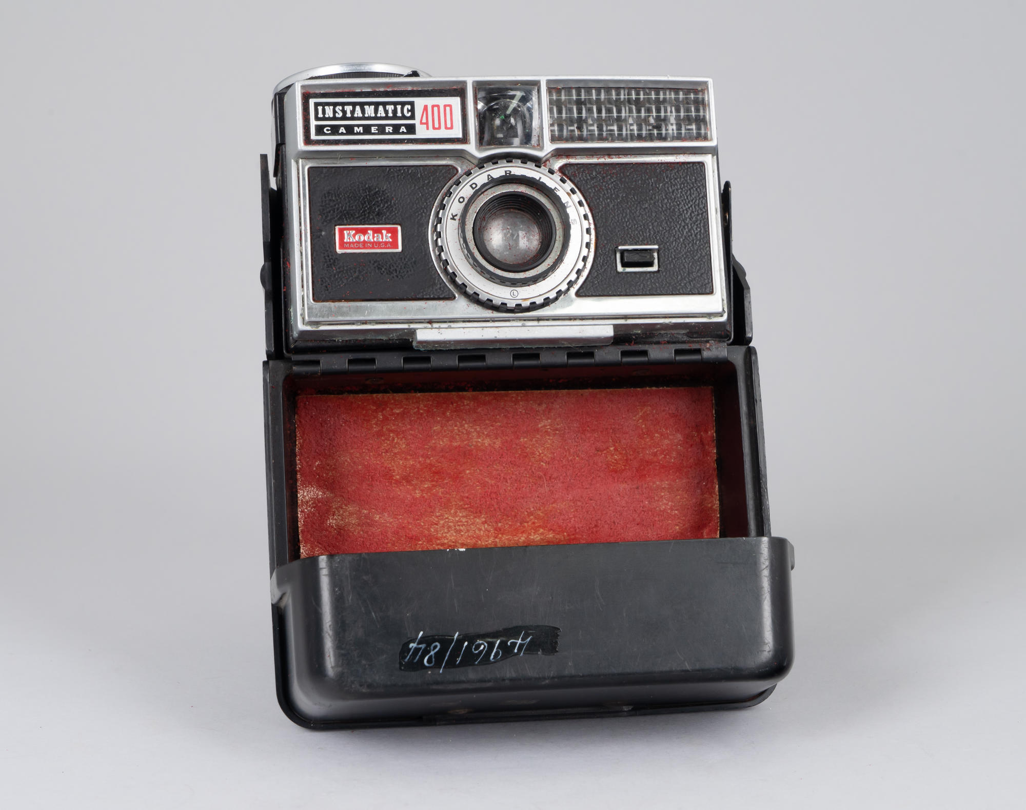 Camera, Kodak Instamatic 400 Tauranga Heritage Collection